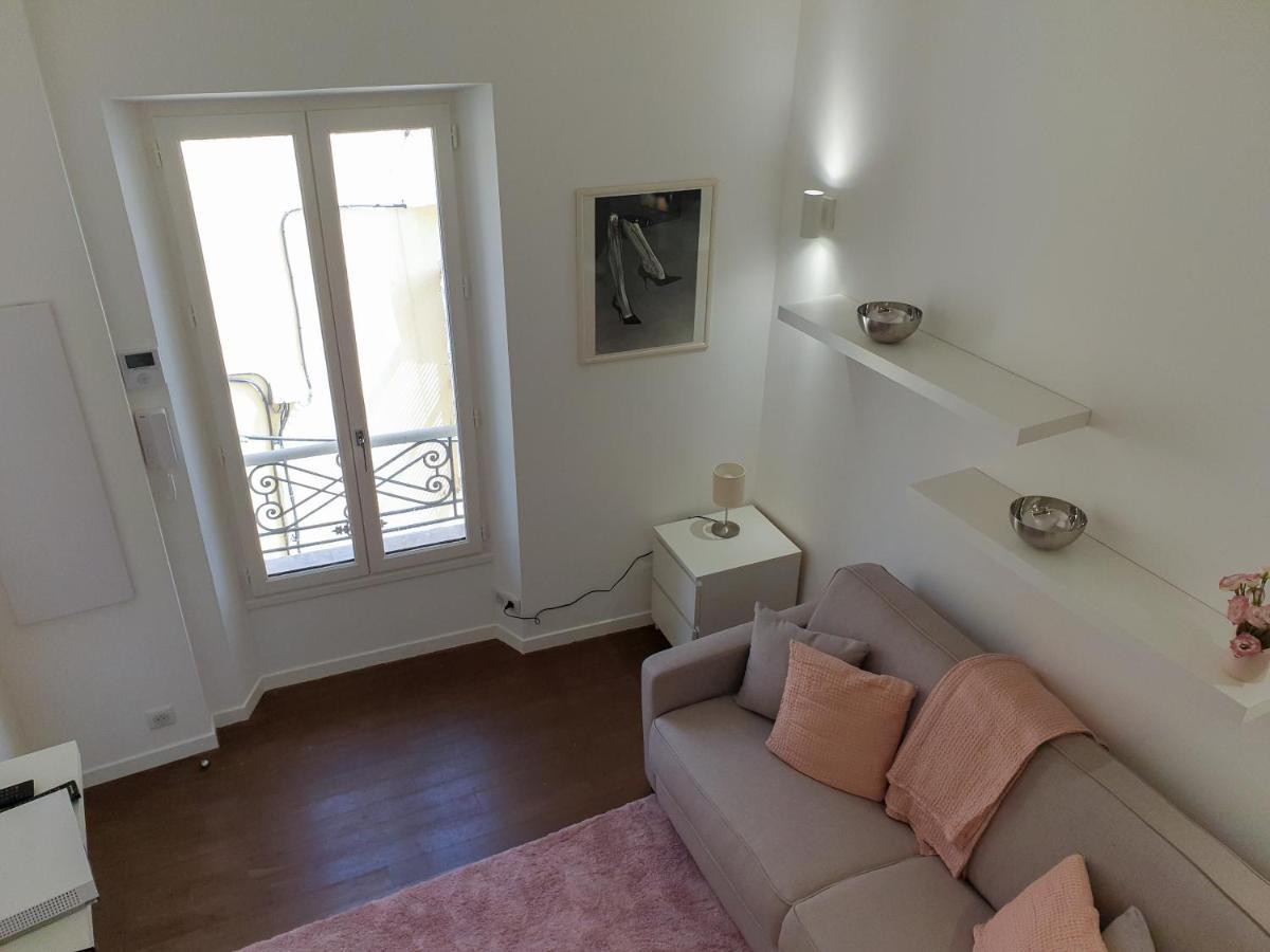 Studio Neuf Et Charmant Vieil 앙티브 외부 사진